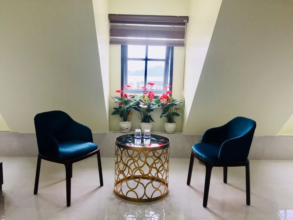 Халонг: May House Hotel