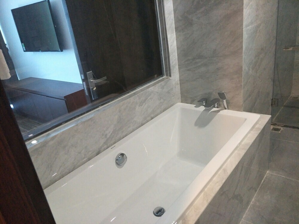 Винь: Holiday Cua Lo Hotel