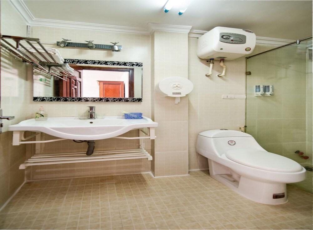 Ханой: Oyo 434 Hoang Long Hotel
