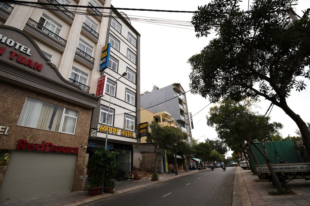 Oyo 554 Happy Hotel — фото 1