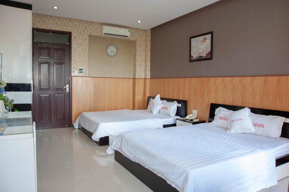 Плейку: Ngoc Se Hotel