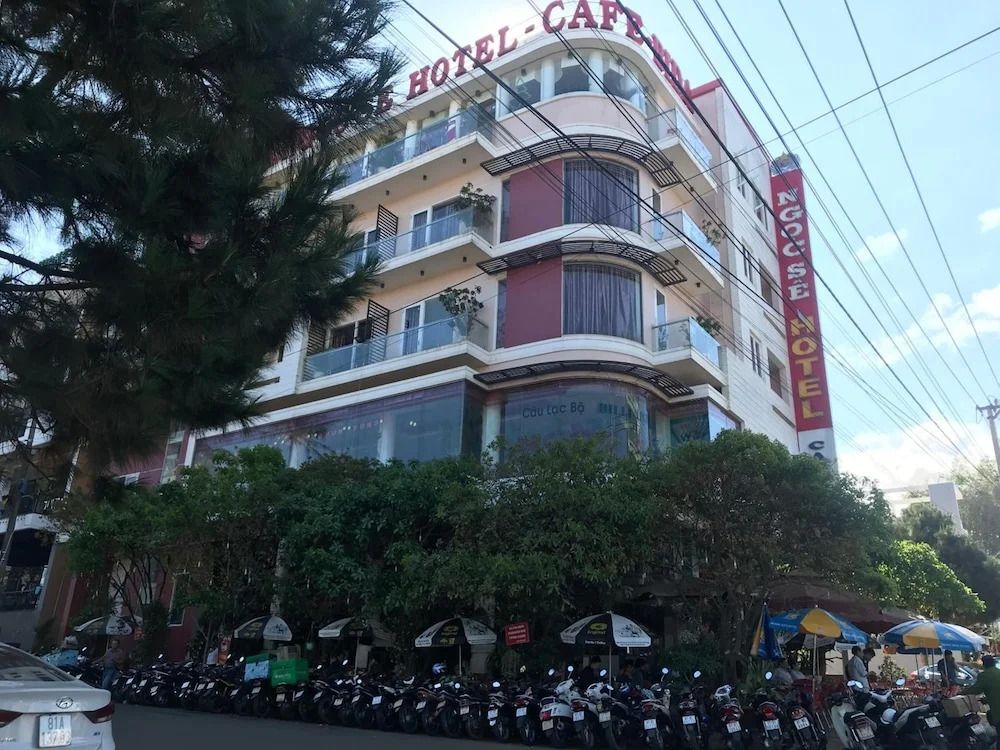 Плейку: Ngoc Se Hotel