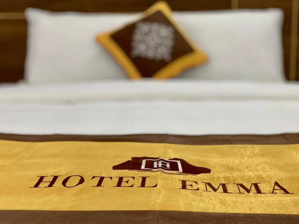 Халонг: Hotel Emma