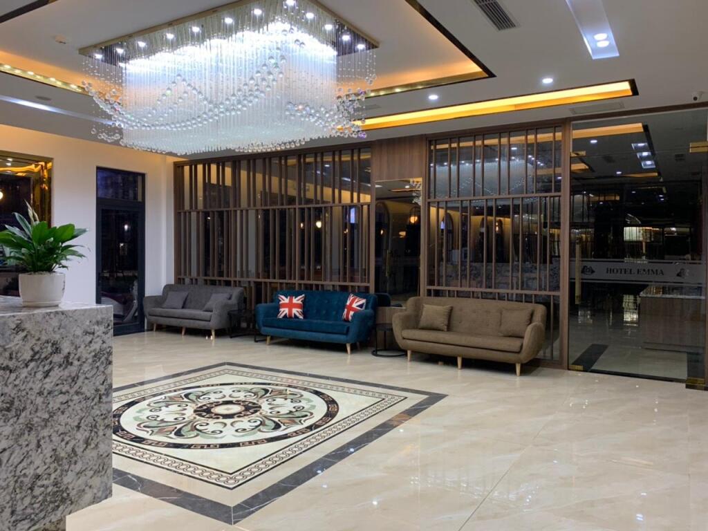 Халонг: Hotel Emma