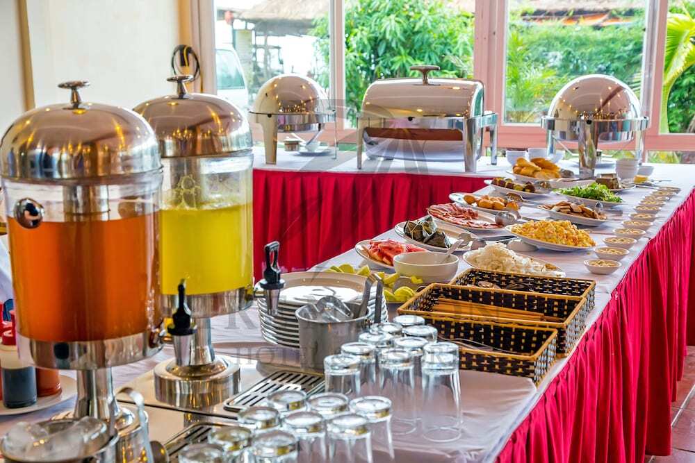 Хатинь: Tre Nguon Hotel & Resort