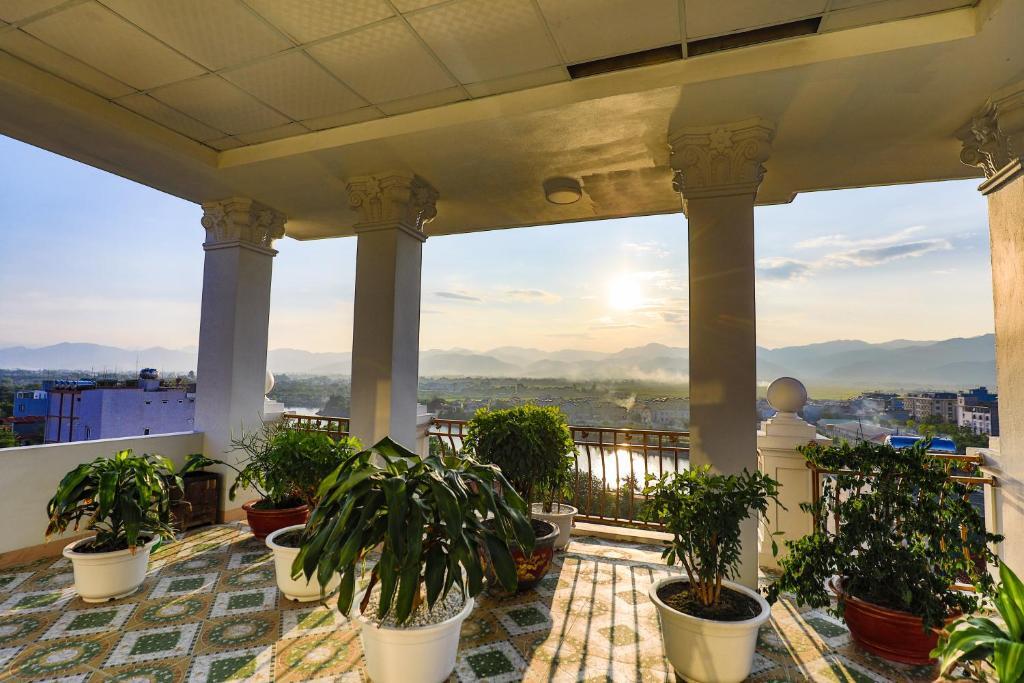 Дьенбьенфу: An loc hotel