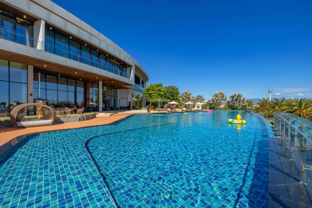 Камрань: Курортный Отель Wyndham Grand KN Paradise Cam Ranh