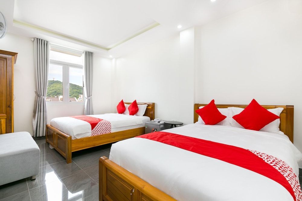 Вунгтау: Oyo 365 Rose Hotel
