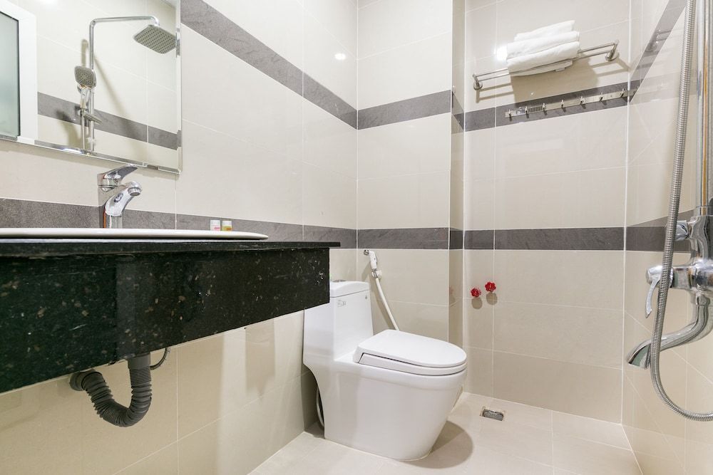 Вунгтау: Oyo 365 Rose Hotel