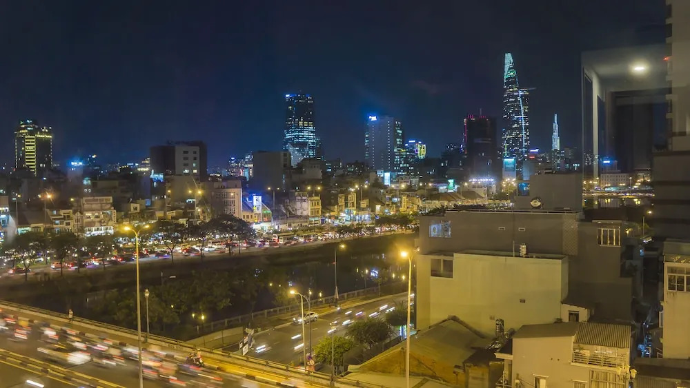 Хошимин: SAIGON 9 - Rivergate Residence Infinity Pool