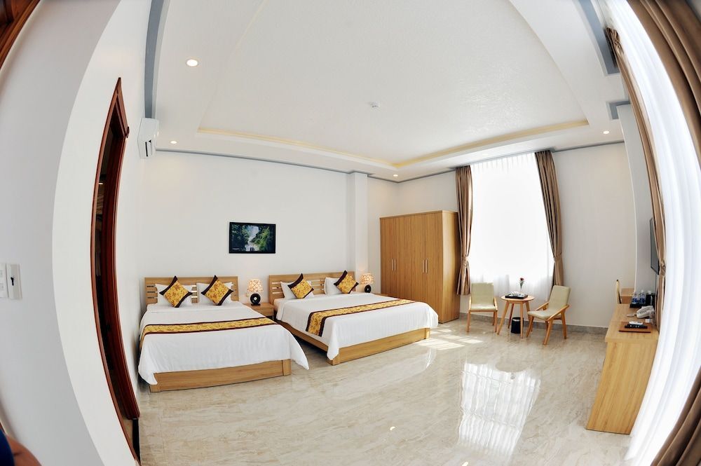 Да-Хуоай: Tam Chau Luxury Hotel