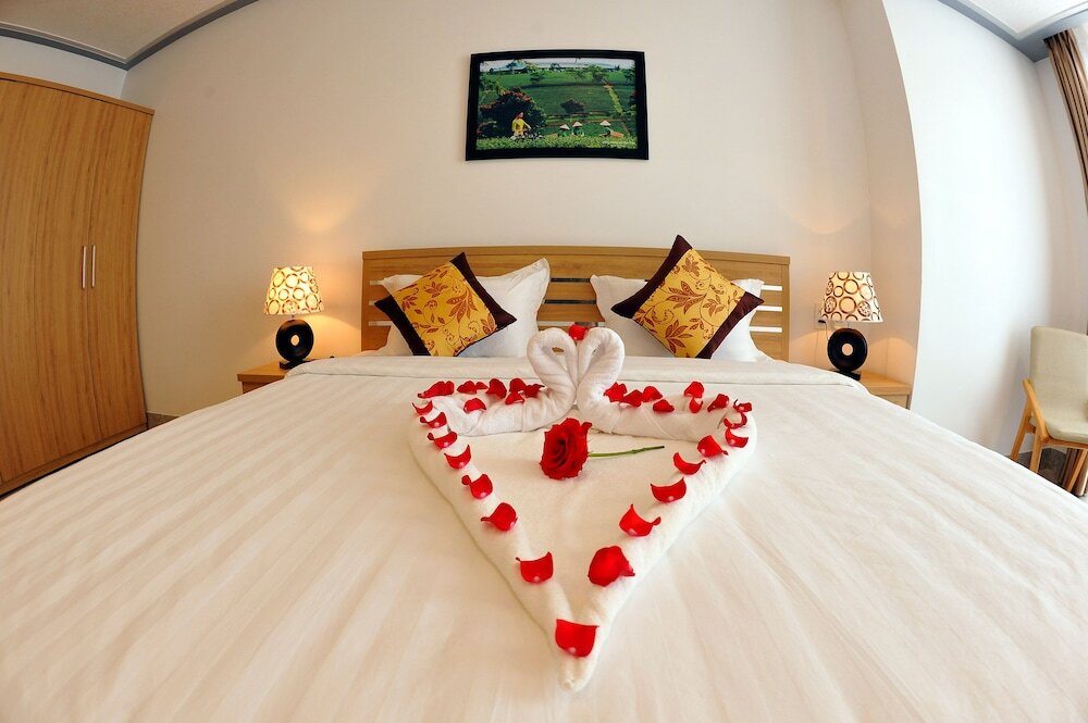 Да-Хуоай: Tam Chau Luxury Hotel
