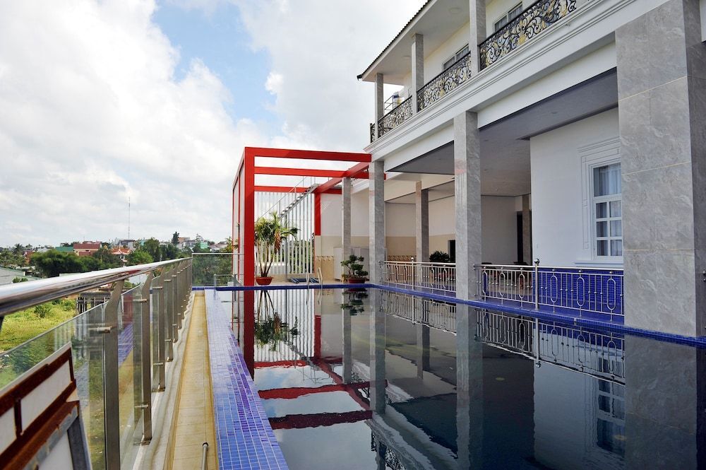 Да-Хуоай: Tam Chau Luxury Hotel