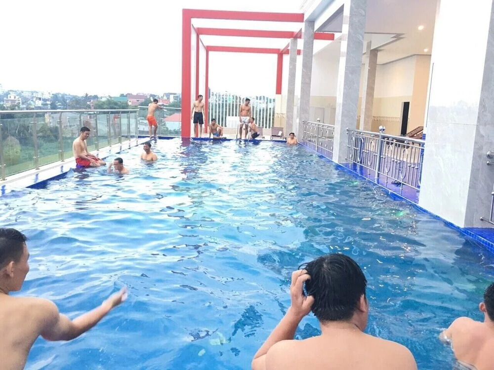 Да-Хуоай: Tam Chau Luxury Hotel