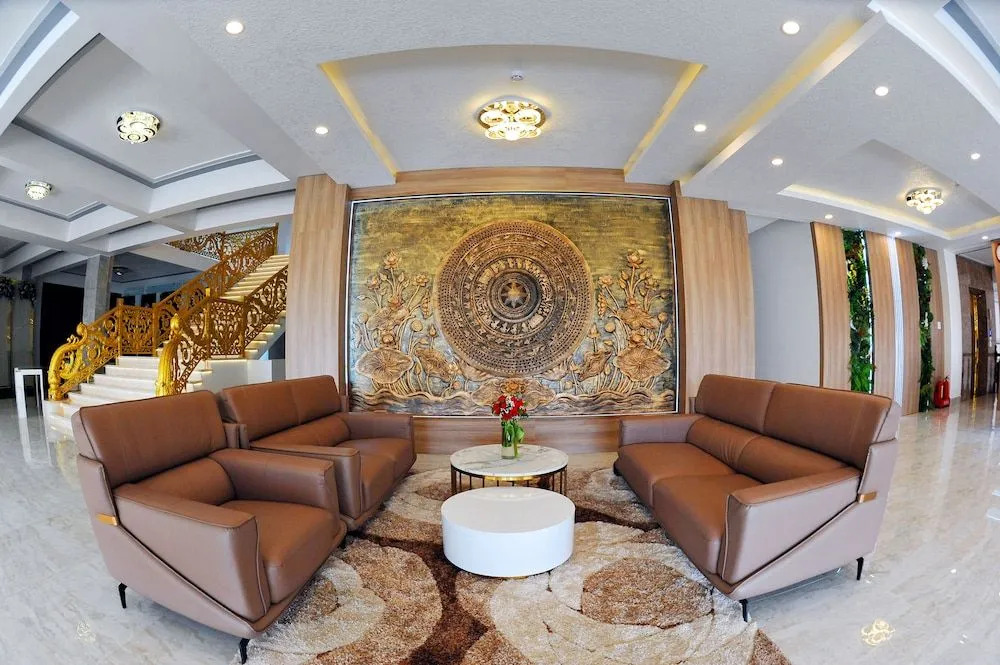 Да-Хуоай: Tam Chau Luxury Hotel