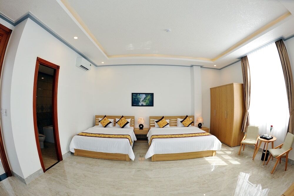 Да-Хуоай: Tam Chau Luxury Hotel