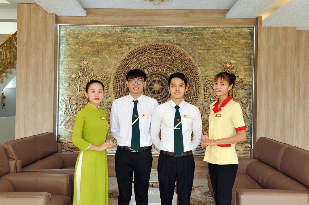 Да-Хуоай: Tam Chau Luxury Hotel