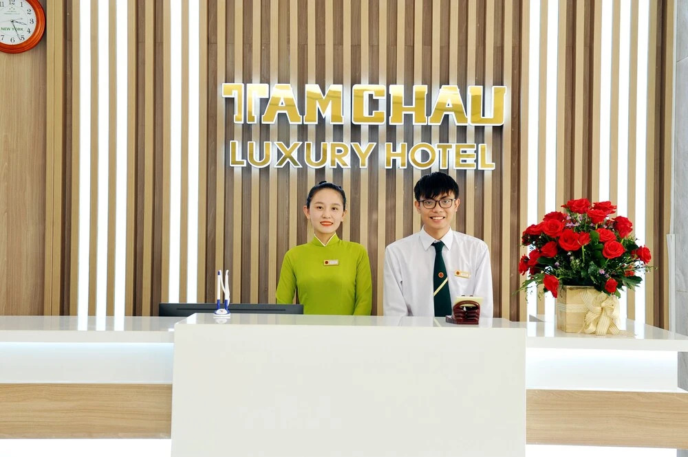 Да-Хуоай: Tam Chau Luxury Hotel