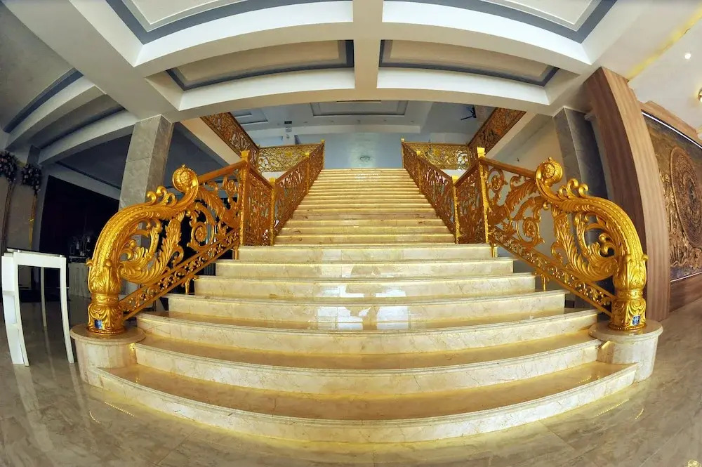 Да-Хуоай: Tam Chau Luxury Hotel