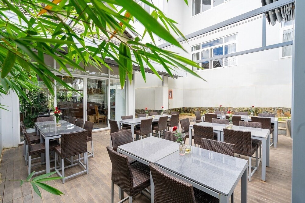 Далат: Navy Hotel Da Lat