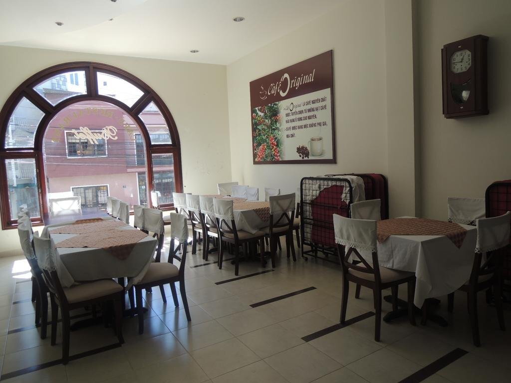 Далат: Hung Phong Hotel