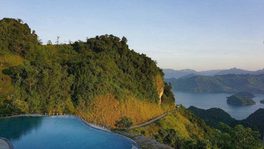 Маи-Чау: Ba Khan Village Resort