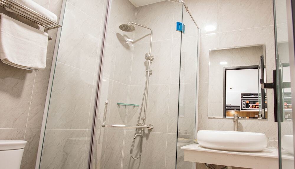 Вунгтау: Artmio Hotel  Apartment