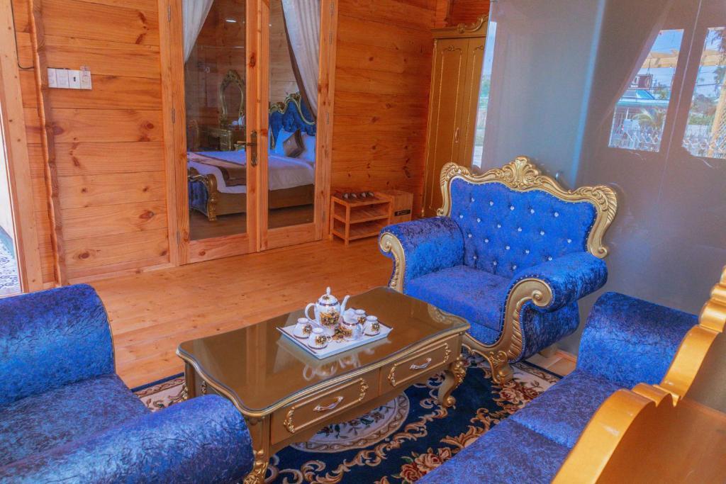 Да-Хуоай: Tea Resort