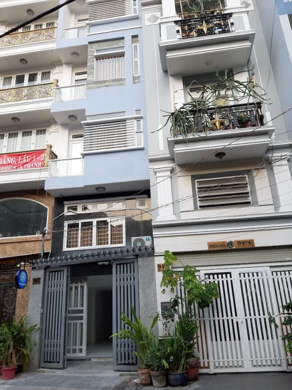 Хошимин: Oriental Art Apartment