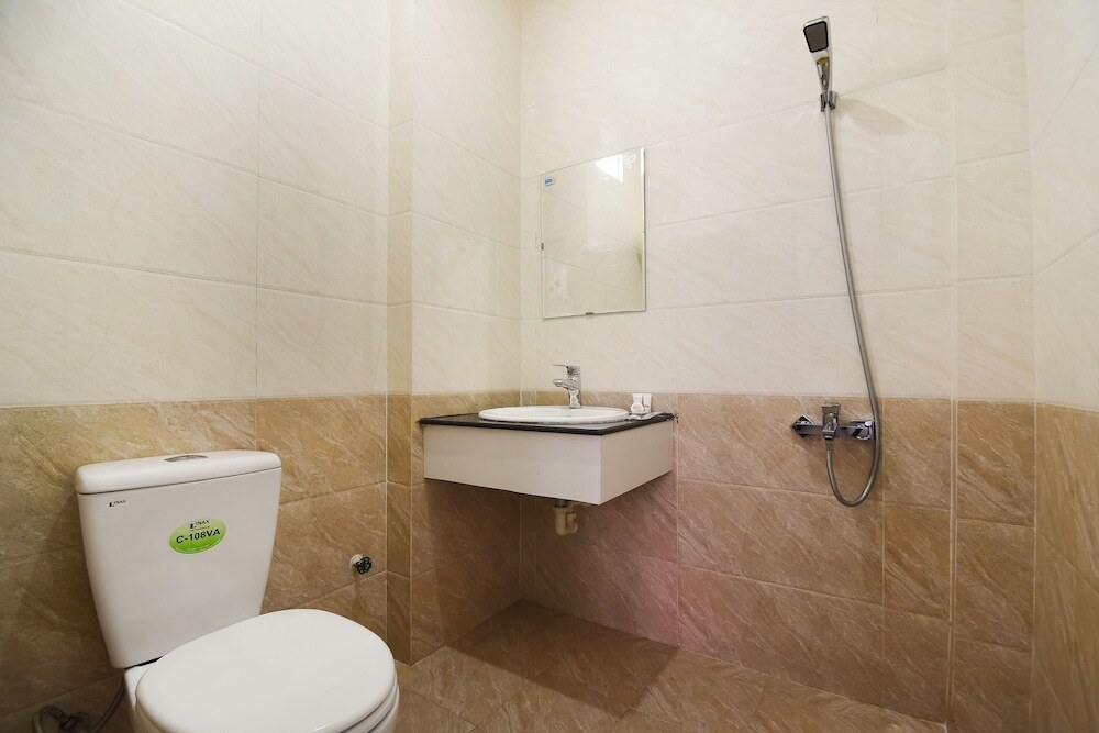 Дананг: Nha Nghi Chinsu by OYO Rooms