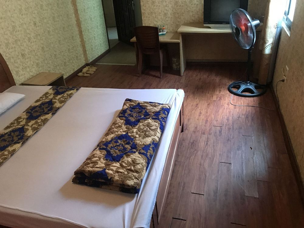 Ханой: Oyo 442 Holiday Hotel