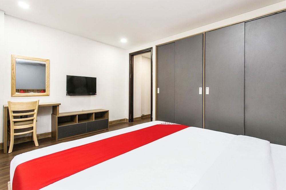 Дананг: OYO 736 Noir Apartment