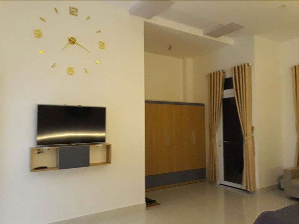 Да-Хуоай: Hotel179