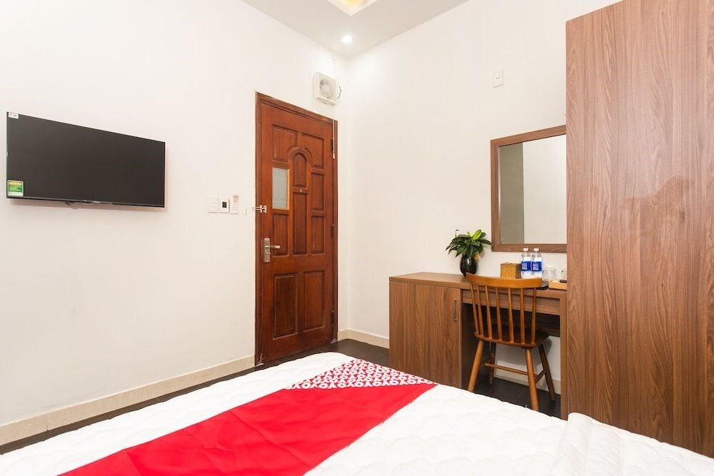 Дананг: Oyo 873 Flying Hotel
