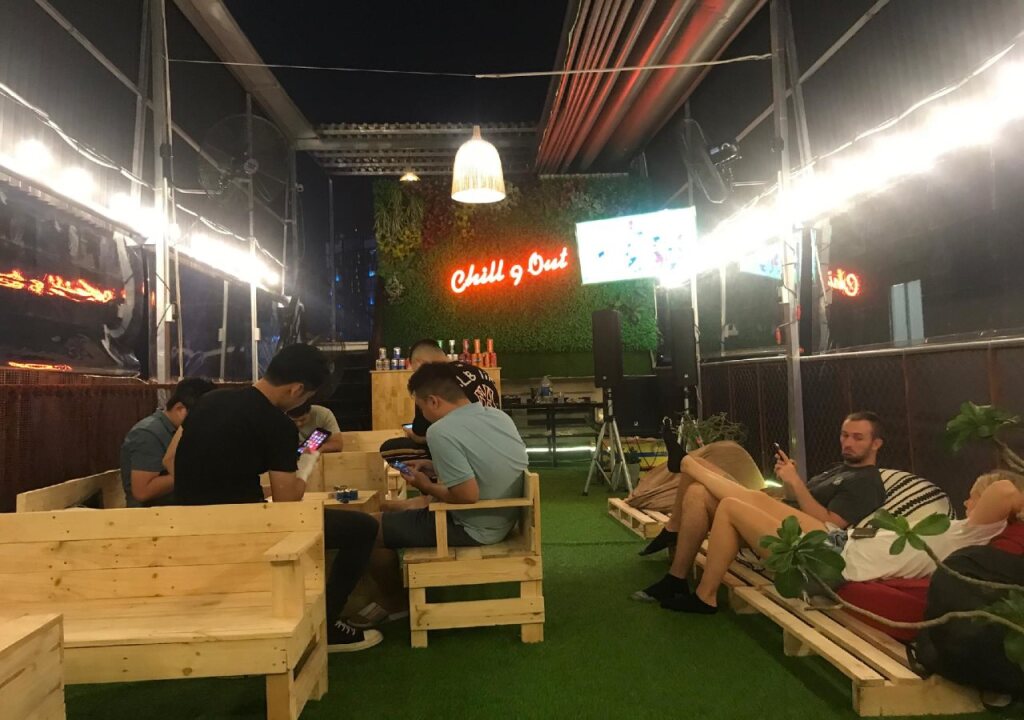 Хошимин: 9 Hostel and Bar