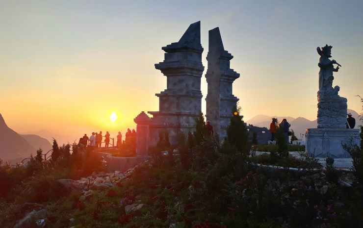 Шапа: Heaven Gate Hotel O Quy Ho