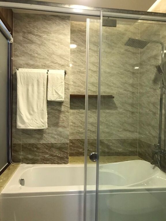 Тхузаумот: HANZ Premium Anh Duc 2 Hotel Binh Duong