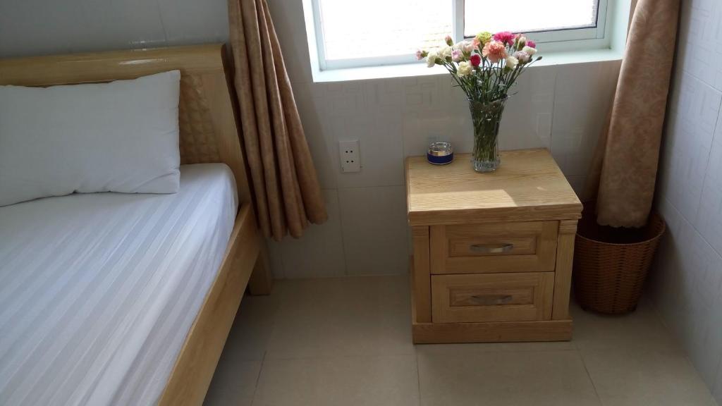 Вунгтау: Khách Sạn Anh Tú 27B THÙY VAN