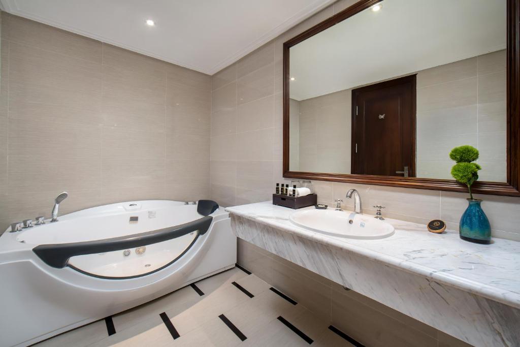Ханой: The Q Hotel Hanoi