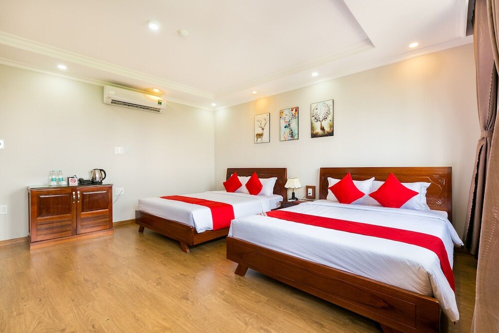 Вунгтау: Camy Hotel by OYO Rooms