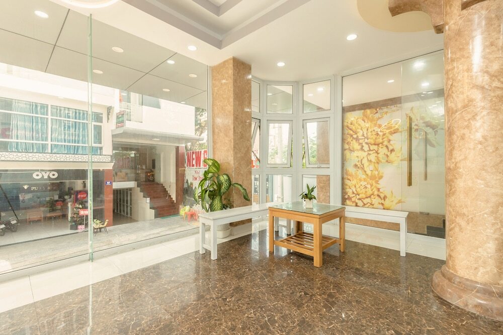 Вунгтау: Hoang Truong Hotel by OYO Rooms