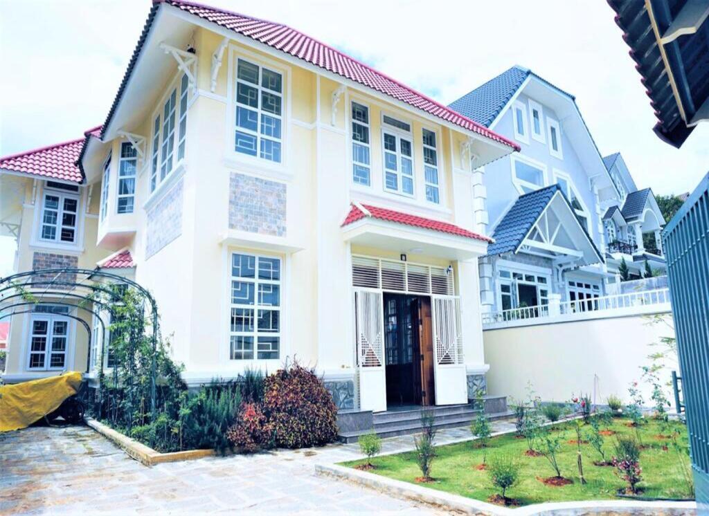 Далат: B Villa