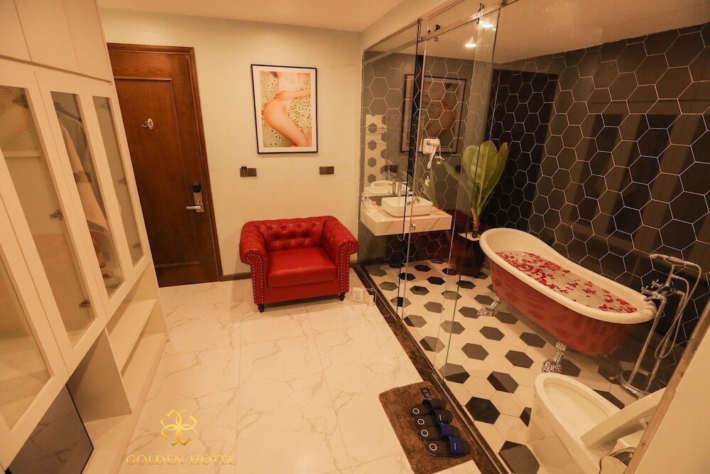 Ханой: Golden Hotel 2