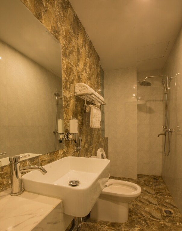Ханой: Golden Hotel 2