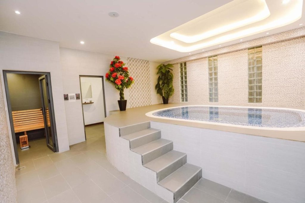 Ханой: Reyna Hotel Hanoi
