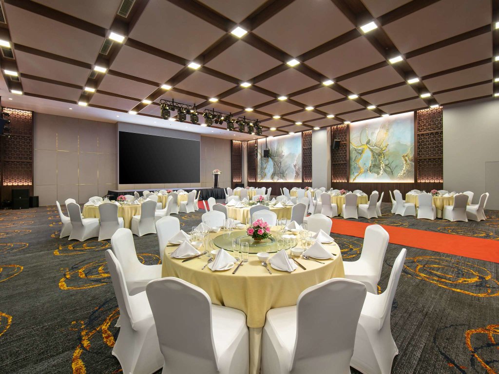 Ханой: Mövenpick Living West Hanoi