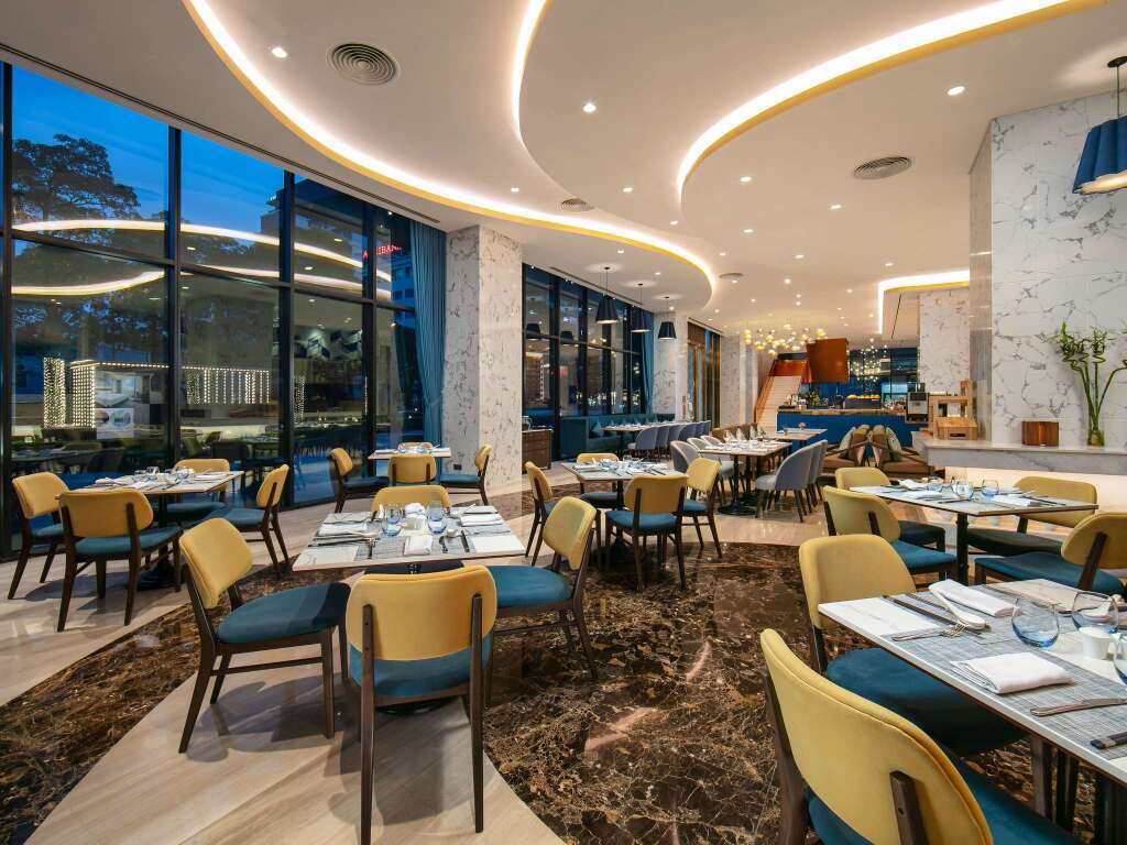 Ханой: Mövenpick Living West Hanoi