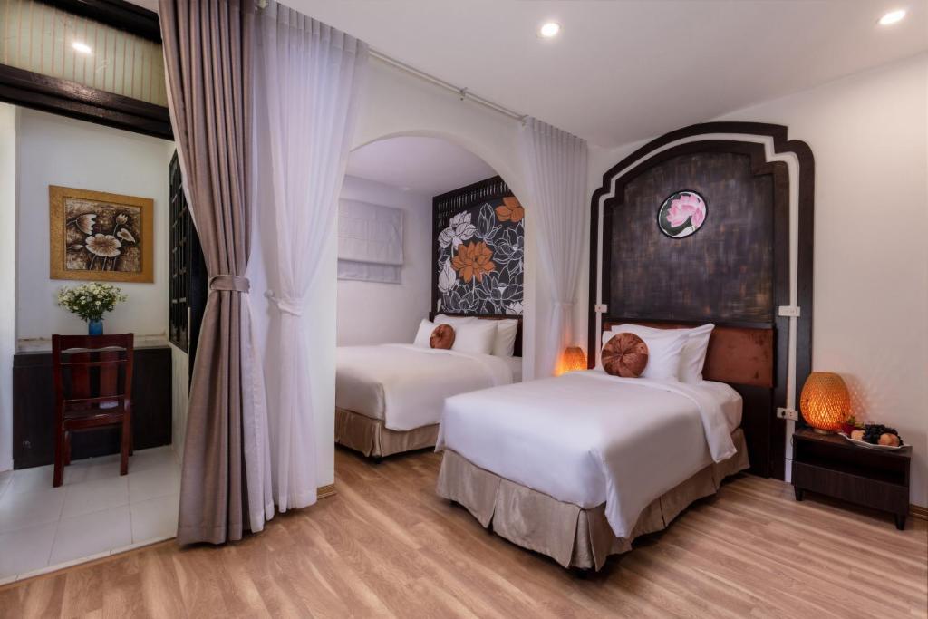 Ханой: Hanoi Lullaby Hotel & Travel