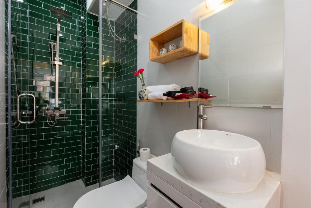 Ханой: Hanoi Lullaby Hotel & Travel
