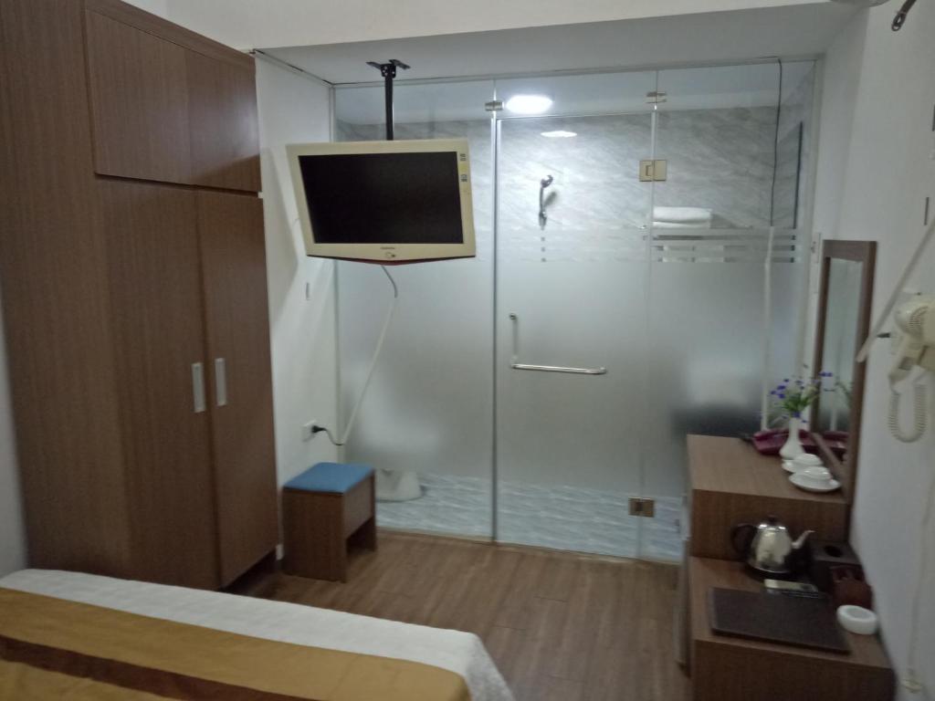 Ханой: Duc Long Hotel